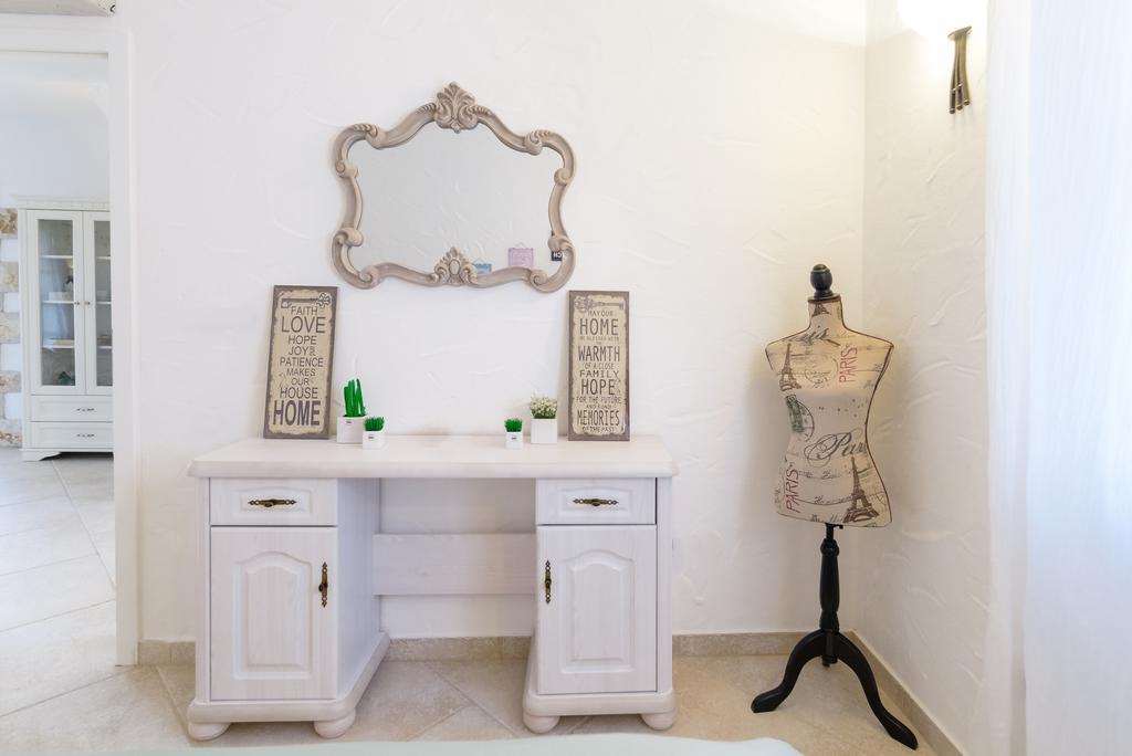 Villa Rajski Dvori Sveti Lovreč Pazenatički Exteriör bild
